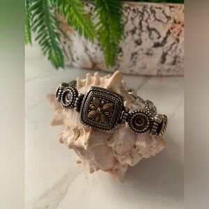 Vintage Brighton bracelet one size.